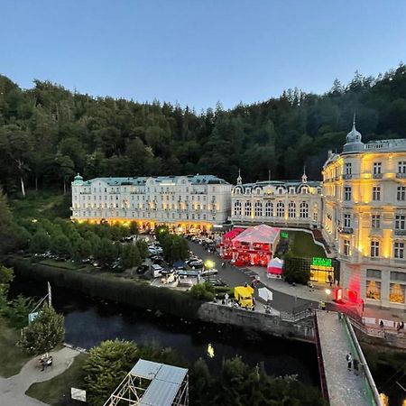 Riverside Apartment Karlovy Vary Exterior photo