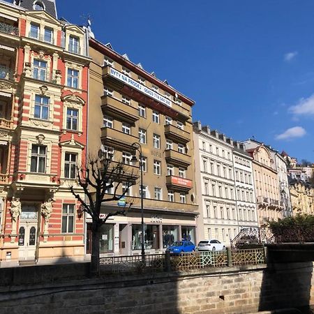 Riverside Apartment Karlovy Vary Exterior photo
